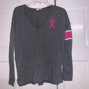 💫Under armour breast cancer long sleeve, size SM